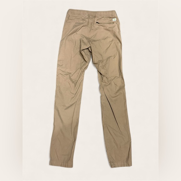 Vuori Women’s Ripstop Pants Tan - Picture 8 of 13